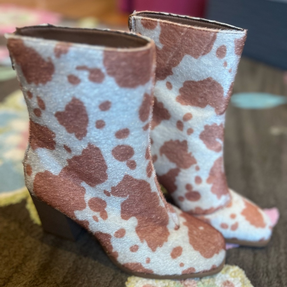 Pierre Dumas Cammy Cow Print Ankle Boot - image 6